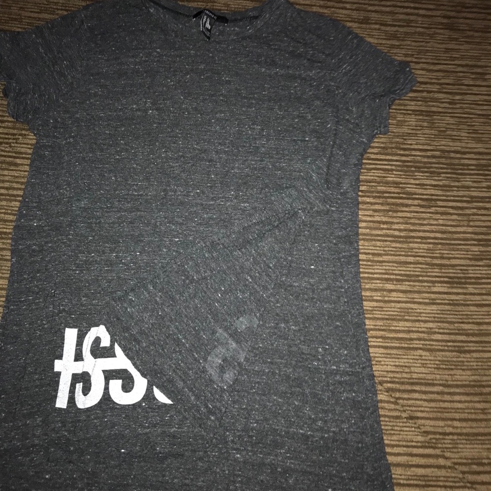 Forever 21 ISSUES tee